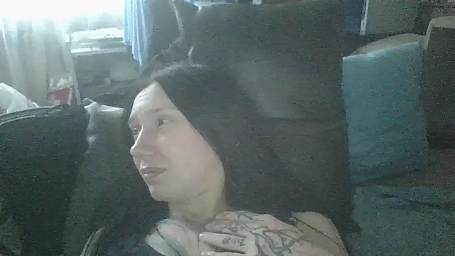 Snapshot of RussNocturnal chatting on July 10, 2026, 3:23 pm RussNocturnal online show from July 10, 2026, 3:23 pm