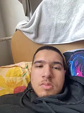 Snapshot of Drag_Queen chatting on February 11, 2025, 1:41 pm Drag Queen online show from February 11, 2025, 1:41 pm