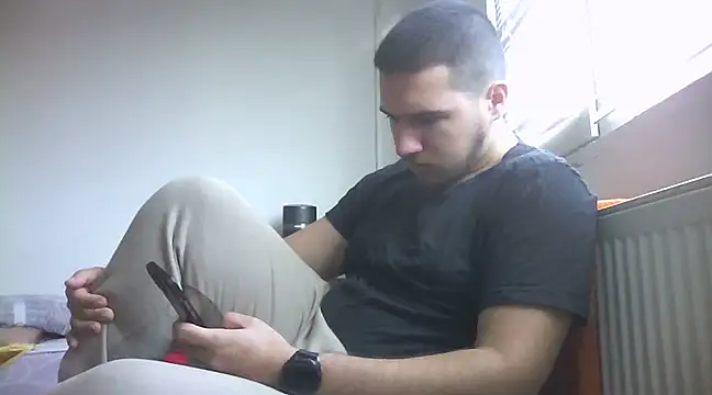 Snapshot of Drag_Queen chatting on February 11, 2025, 10:25 am Drag Queen online show from February 11, 2025, 10:25 am