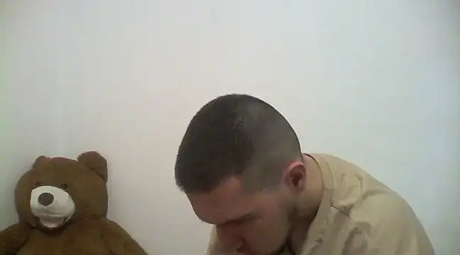 Snapshot of Drag_Queen chatting on February 4, 2025, 8:49 pm Drag Queen online show from February 4, 2025, 8:49 pm