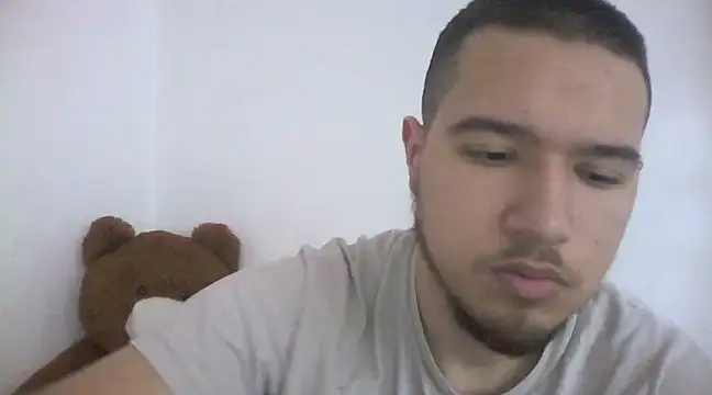 Snapshot of Drag_Queen chatting on February 6, 2025, 7:35 am Drag Queen online show from February 6, 2025, 7:35 am