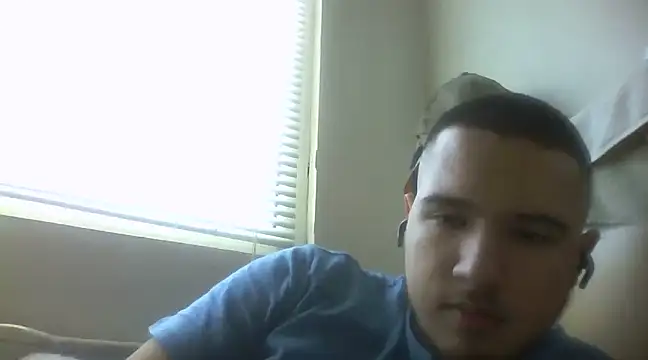 Snapshot of Drag_Queen chatting on January 31, 2025, 10:31 am Drag Queen online show from January 31, 2025, 10:31 am