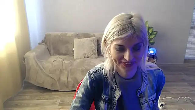 SexyBeatriice online show from February 1, 2026, 8:01 am