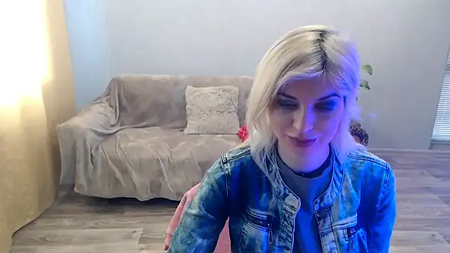 SexyBeatriice online show from February 15, 2026, 7:20 am