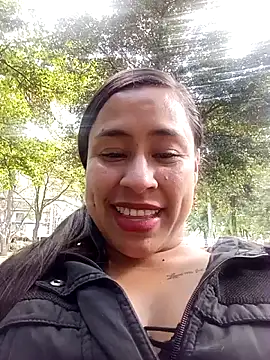 kamila lovee online show from November 7, 2025, 7:18 pm