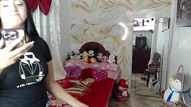 kendall morry online show from April 19, 2026, 1:39 am