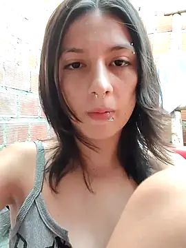 Snapshot of Maiden-Hot chatting on November 15, 2025, 7:18 pm Maiden-Hot online show from November 15, 2025, 7:18 pm