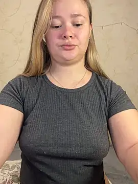 CaramelleSugar online show from February 9, 2025, 3:23 pm