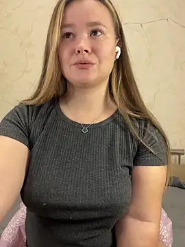 CaramelleSugar online show from February 6, 2025, 7:29 pm