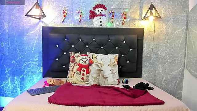 Snapshot of emberhodson chatting on December 2, 2025, 12:07 pm emberhodson online show from December 2, 2025, 12:07 pm