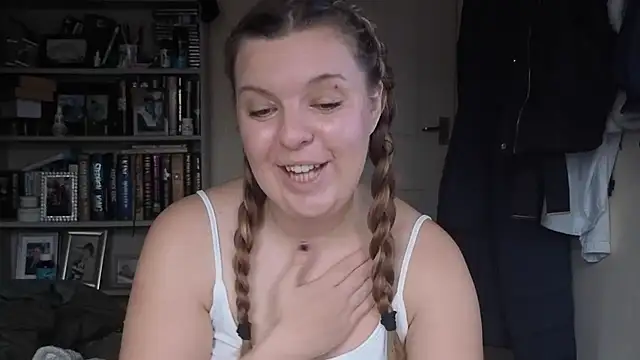 Snapshot of Demi_WelshX chatting on November 12, 2025, 11:58 am Demi WelshX online show from November 12, 2025, 11:58 am