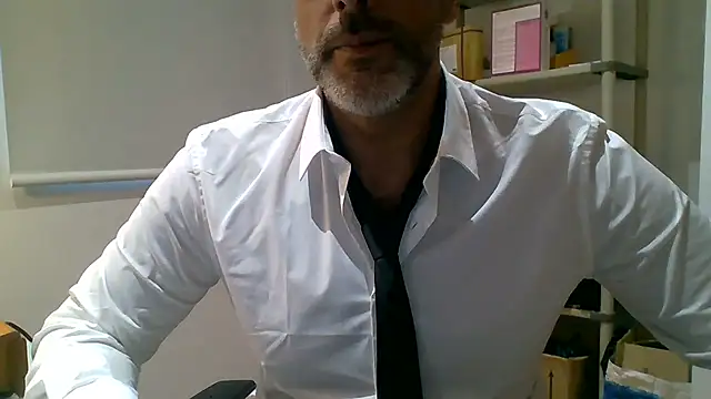 Snapshot of 66MA69 chatting on December 19, 2025, 4:42 pm 66MA69 online show from December 19, 2025, 4:42 pm