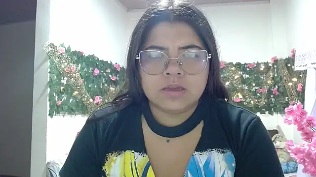 Snapshot of viccky_vick chatting on December 2, 2025, 11:17 pm viccky vick online show from December 2, 2025, 11:17 pm