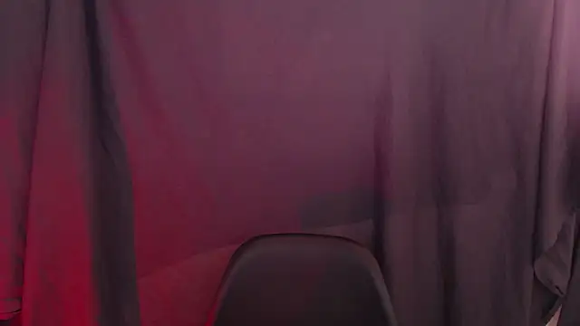 Snapshot of purplewitch chatting on March 1, 2026, 3:06 am purplewitch online show from March 1, 2026, 3:06 am