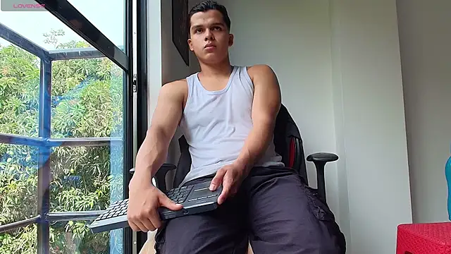 Dwayne Brown online show from October 4, 2025, 1:56 pm