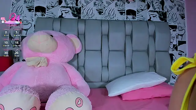 Snapshot of LucyRosse chatting on November 24, 2025, 11:10 am LucyRosse online show from November 24, 2025, 11:10 am