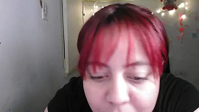 Snapshot of alexandraluv chatting on March 12, 2026, 3:34 am alexandraluv online show from March 12, 2026, 3:34 am