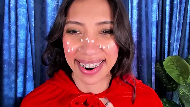 Miss veronicaa2 online show from October 31, 2025, 1:19 pm