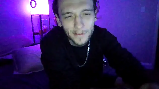 Snapshot of cruz815 chatting on December 1, 2025, 10:32 pm cruz815 online show from December 1, 2025, 10:32 pm