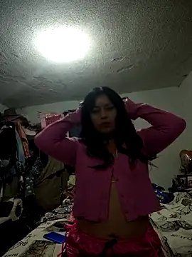 KellyPerlaxxx online show from November 7, 2025, 5:34 am