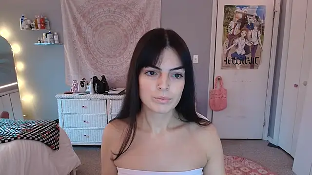 princesselysia online show from November 10, 2025, 5:40 pm