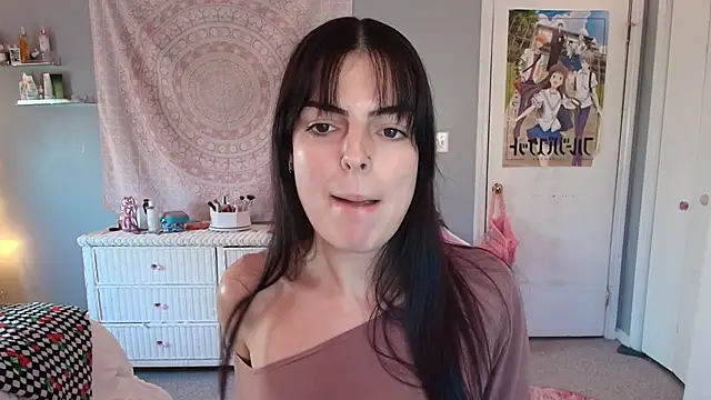 princesselysia online show from November 15, 2025, 6:01 pm