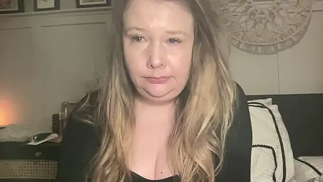 BustyHayleyUk online show from February 5, 2025, 8:57 pm