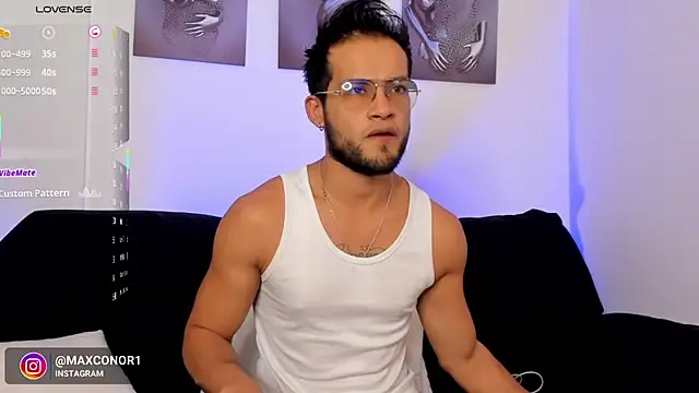 Snapshot of Max_Conor1 chatting on May 17, 2026, 11:21 am Max Conor1 online show from May 17, 2026, 11:21 am