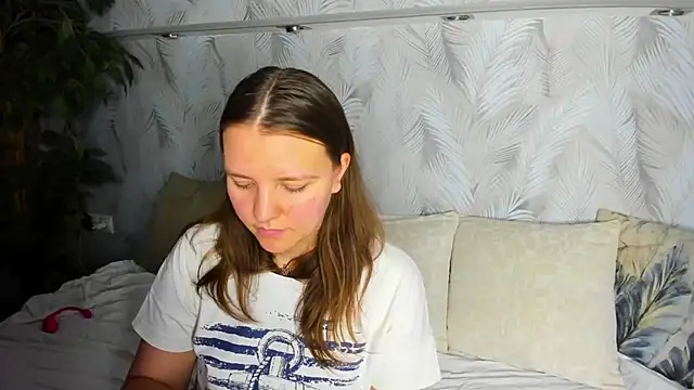 Jenny Jimmy online show from June 6, 2026, 9:25 am