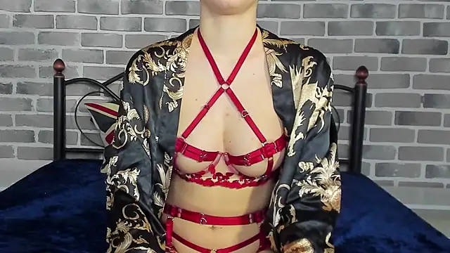 Snapshot of BettyCarter07 chatting on January 31, 2025, 9:27 am BettyCarter07 online show from January 31, 2025, 9:27 am