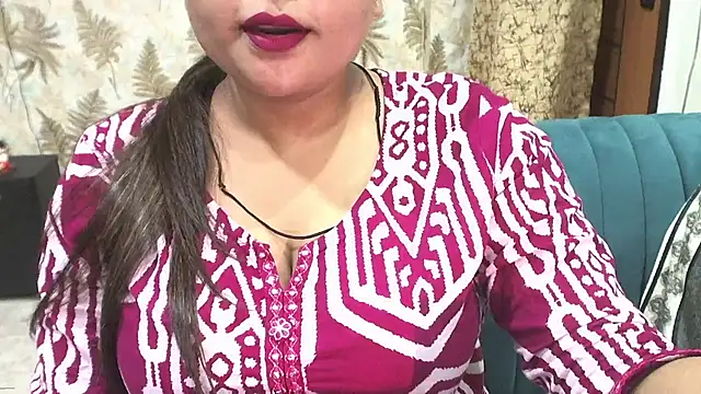 Snapshot of Kannu- chatting on July 14, 2026, 9:14 am Kannu- online show from July 14, 2026, 9:14 am
