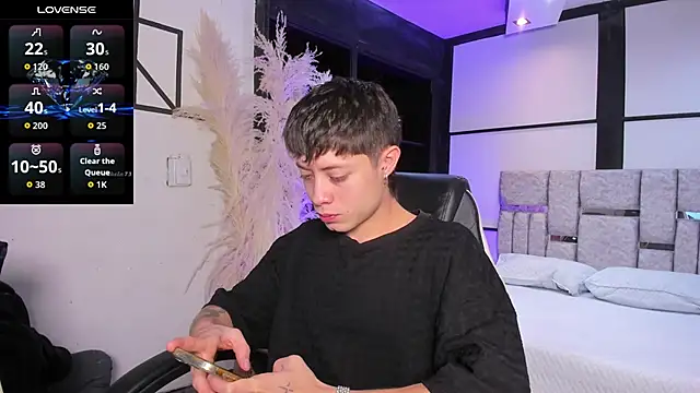 marcuscollins1  online show from January 9, 2026, 2:24 pm