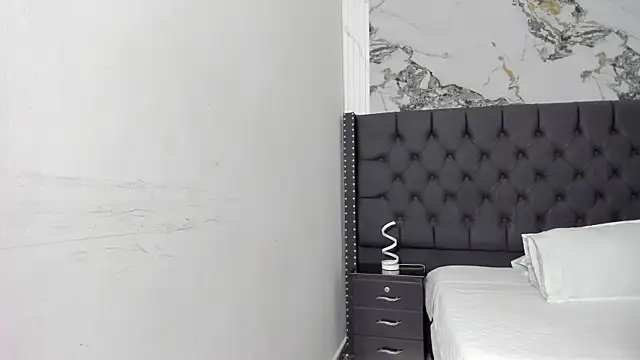 marcuscollins1  online show from February 27, 2026, 12:49 pm