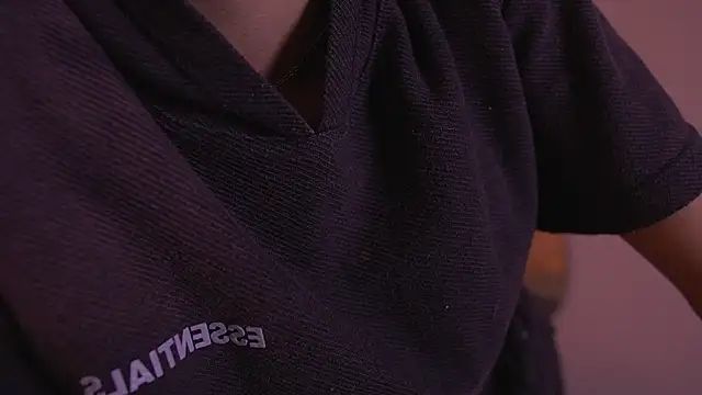 sara lopee1 online show from February 24, 2026, 11:55 am