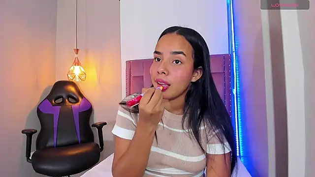 Roxy Stonee online show from February 26, 2026, 7:36 pm