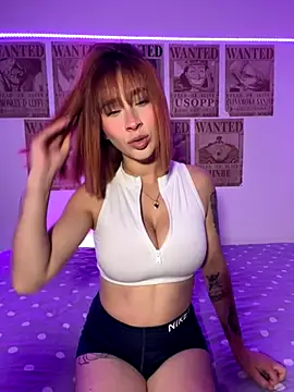 Snapshot of chloe_rockss_ chatting on September 17, 2025, 10:23 pm chloe rockss online show from September 17, 2025, 10:23 pm