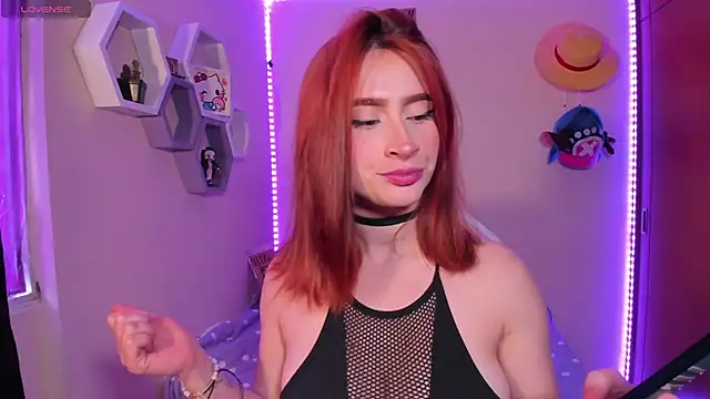 Snapshot of chloe_rockss_ chatting on March 7, 2025, 6:54 pm chloe rockss online show from March 7, 2025, 6:54 pm