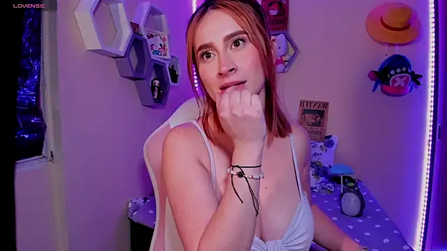 Snapshot of chloe_rockss_ chatting on February 16, 2025, 6:21 am chloe rockss online show from February 16, 2025, 6:21 am
