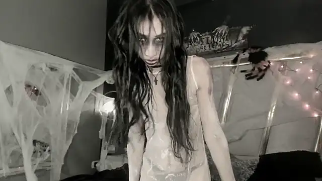 Snapshot of Mara_Gonzalez chatting on October 31, 2025, 12:24 pm Mara Gonzalez online show from October 31, 2025, 12:24 pm