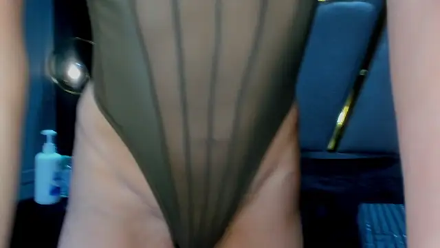 Mara Gonzalez online show from February 2, 2026, 1:21 pm