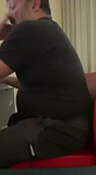 fuocovivo4 online show from February 5, 2025, 6:26 pm