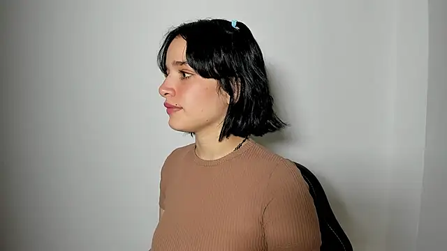 Annyrosee online show from March 4, 2026, 8:05 pm