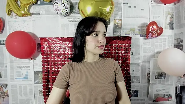 Annyrosee online show from February 17, 2026, 7:33 pm