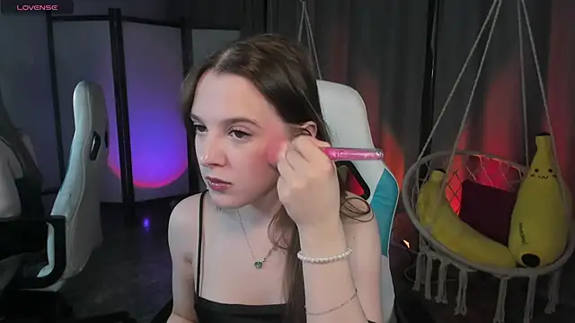 kaisajenner online show from February 7, 2026, 9:28 am