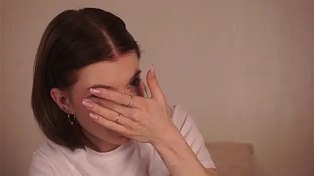 Snapshot of FeliceDendy chatting on February 14, 2025, 3:15 pm FeliceDendy online show from February 14, 2025, 3:15 pm