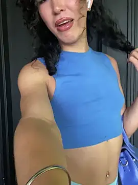 allicemackenzie online show from October 28, 2025, 12:59 pm