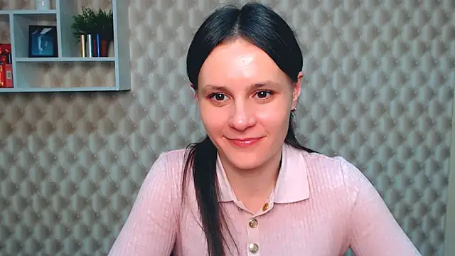 Snapshot of ValeriaHeart_ chatting on March 8, 2025, 5:11 pm ValeriaHeart online show from March 8, 2025, 5:11 pm