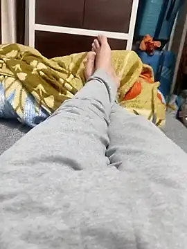 Hot funky boy online show from February 18, 2025, 1:00 pm