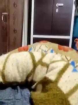 Hot funky boy online show from February 11, 2025, 4:35 pm