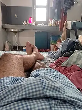 Hot funky boy online show from March 8, 2026, 9:45 am